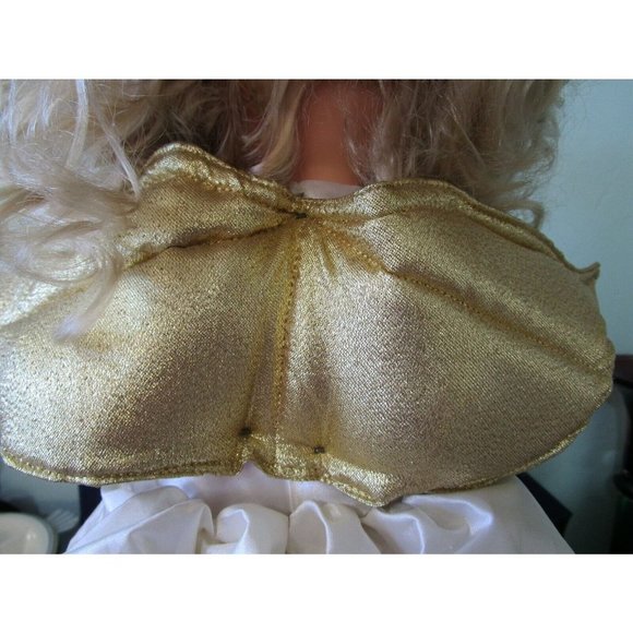 Animated Christmas Angel Doll 24" White Gold Lace Mantilla Trim Roses Candle IOB - Picture 11 of 12